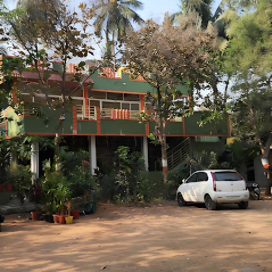 Saptami Hampi Homestay Exterior photo